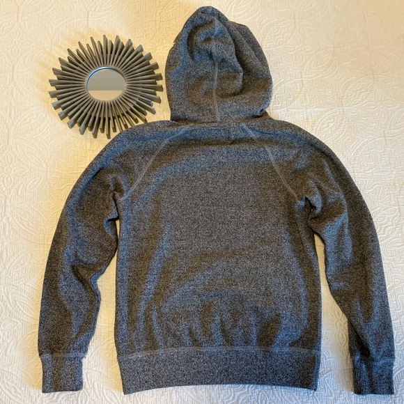 Roots Sweatshirt - Picture 3 of 7